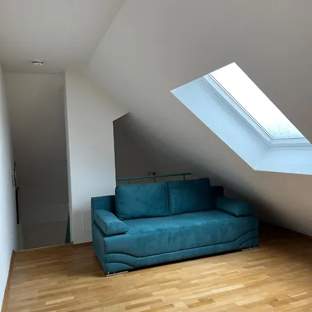 Zauberhaftes In Neustadt Appartamento